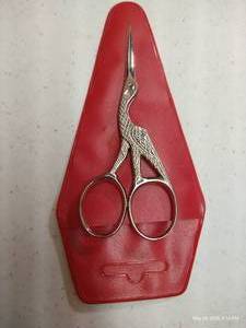 lot 95 image: Vintage Stork Tres Claveles, Spain Embroidery Scissors