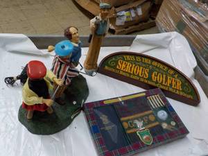 lot 14 image: Golf Dcor...