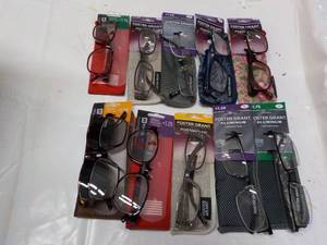 lot 58 image: Readers Glasses - various strength...