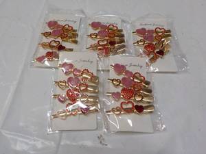 lot 63 image: Fashion Jewelry...