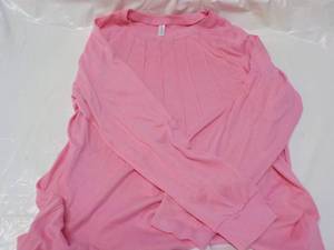 lot 74 image: YSYOKOW Pink Top size XL...