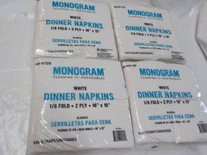 lot 109 image: 500 ct  Monogram White Dinner Napki...