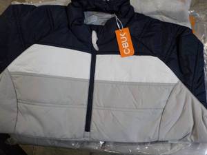 lot 221 image: Cutter and Buck NavyWhite and Grey...