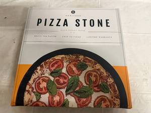 Heritage Black Ceramic Pizza Stone with Cutter