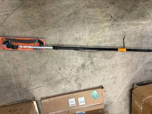 lot 56 image: Fiskars 12 Ropeless Tree Pruner