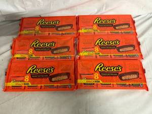 lot 101 image: 6 Packs of Reeses Peannut Butter Cups