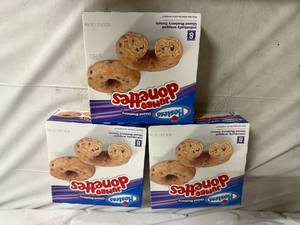 lot 157 image: 3 x 8ct Packs of Glazed Blueberry Jumbo Donettes