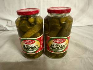 lot 189 image: 2 Jars of Gedney Mini Muncher Dill Pickles