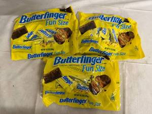 lot 280 image: 3 Bags of Snack Sized Butterfingers