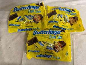 lot 281 image: 3 Bags of Snack Sized Butterfingers