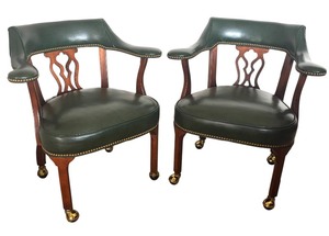 lot 10 image: Pair of Leathercraft Kirkwood Accent Chairs  Pair of Leathercraft Green Leather Captains Chairs with Wood Frame