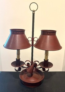 lot 26 image: French Empire Style Table Lamp