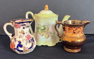 lot 135 image: Vintage Creamer Pitchers and Hand-Painted Teapot Collection