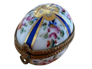 lot 18D image: Limoges France Hand-Painted Porcelain Egg Trinket Box, 2 Inch