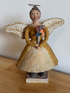 lot 117D image: Artisan Angel Figurine with Pinwheel