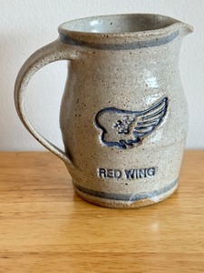 lot 129D image: Red Wing Pottery Stoneware Cream Pitcher 4 Inch