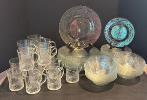 lot 175 image: Glass Dinnerware Set with Holiday Tree Pattern, 16 Mugs, Bowls and Plates