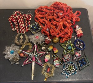 lot 183 image: Vintage Christmas Ornament Collection and Tinsel Garland