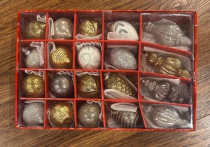 lot 207 image: Boxed Set of 18 Assorted Gold and Silver Glass Christmas Ornaments