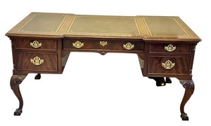 lot 13 image: Sligh Chippendale Style Leather-Top Writing Desk