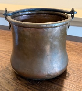 lot 21D image: Vintage Copper Pot with Iron Handle, 6.25 Inches Tall