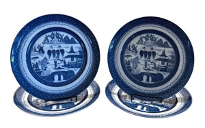 lot 27D image: Set of 4 Mottahedeh 10-Inch Blue Canton Historic Charleston Plates