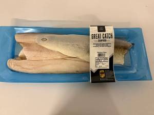 lot 2 image: C. 2.09lbs Walleye Fillet-Great Catch Seafood