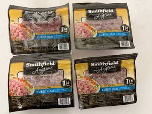 lot 49 image: L. 4x 1lb Cubed Ham-Smithfield Anytime Favorites