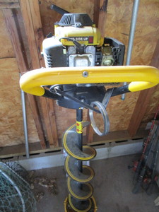 lot 53 image: Jiffy ice auger, LP powered, 8 aug...