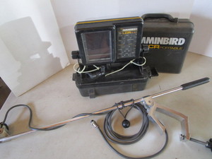lot 68 image: Hummingbird locator, LCR portable...