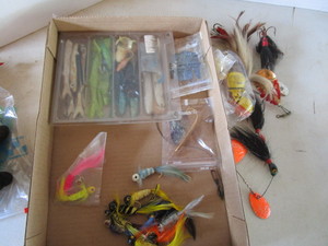 lot 80 image: Lures, artificial bait...