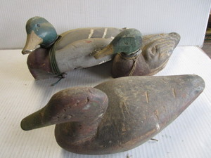 lot 159 image: Decoys antique wood carved with ta...