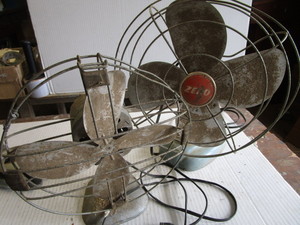 lot 196 image: Vintage fans - working...