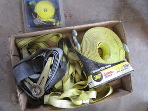 lot 248 image: Ratchet tiedowns, new tow strap...