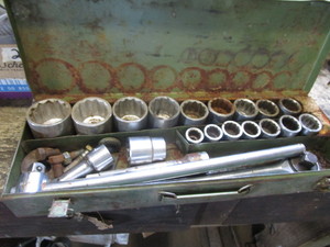lot 251 image: Socket set, 34 drive, sockets up ...