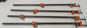 lot 100 image: Set of 4 - 32 Pipe Wood Clamps - Heavy Duty