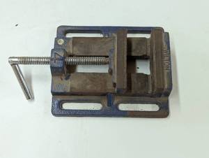 lot 72 image: Wilton 4 Inch Press Vise - Blue