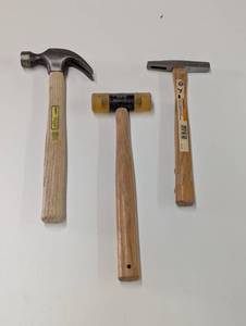 lot 58 image: 3-Piece Hammer Set - Mallet, Claw, Point