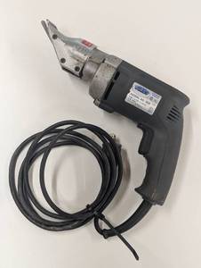 lot 19 image: KETT KD-200 Sheet Metal Electric Power Shears USA