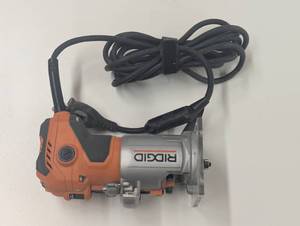 lot 8 image: 5.5 Amp Compact Fixed-Base Corded Router - R2401