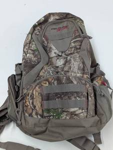 lot 230 image: Fieldline Pro Series Eagle Backpack - Camo