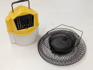 lot 215 image: Fish basket with Minnow Bucket
