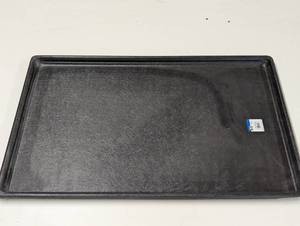 lot 193 image: Large Plastic Dog Tray - 35 x 23