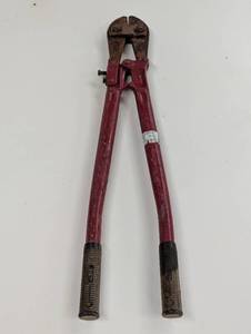 lot 272 image: 24 Bolt Cutters - Tool Shop