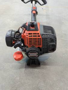 lot 282 image: ECHO Gas-Powered String Trimmer 17 in Cutting Wd, Straight Shaft, 59 in Shaft Lg