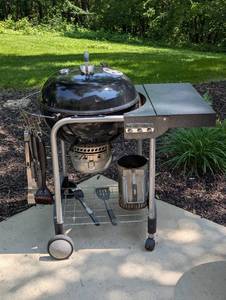 lot 358 image: Weber Performer Charcoal Grill with Accessories