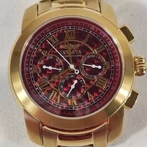 lot 54 image: New Mens INVICTA Wrist Watch Red Face Gold Band 4061 Excellent Condition Need Battery