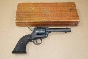 lot 36 image: 1959 Colt Frontier Scout .22 LR Single-Action Revolver - Original Box