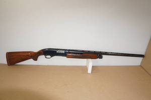 lot 50 image: 1965 Winchester Model 1200 12 Gauge Semi-Auto Shotgun - 28 Barrel