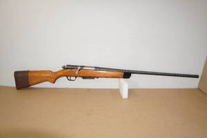 lot 58 image: Savage Stevens Model 258A 20 Gauge Bolt-Action Shotgun